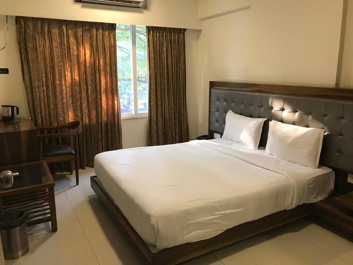 Hotel Powai Comfort مومباي المظهر الخارجي الصورة